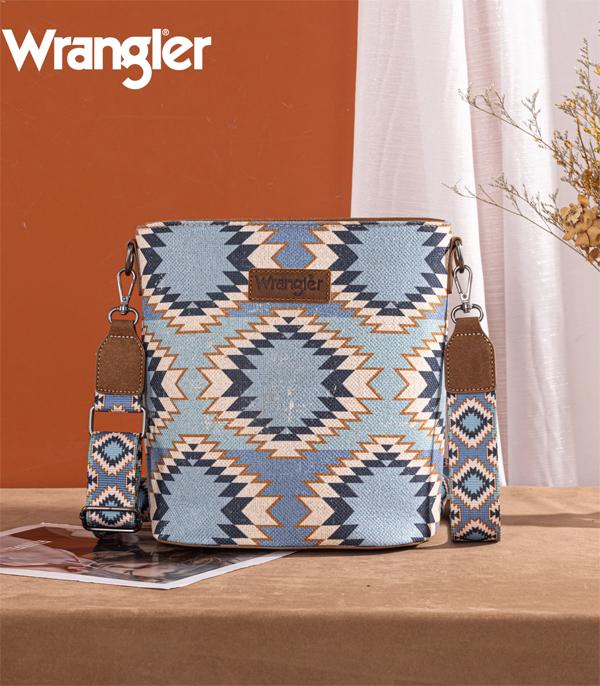 Wrangler Aztec Print Canvas PU Leather Crossbody Bag (Teal)