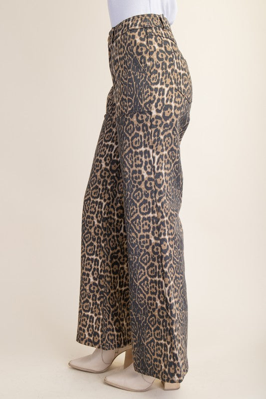 Woman's Leopard Print Flare Jeans