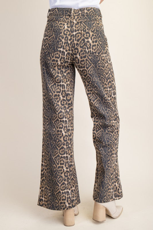 Woman's Leopard Print Flare Jeans
