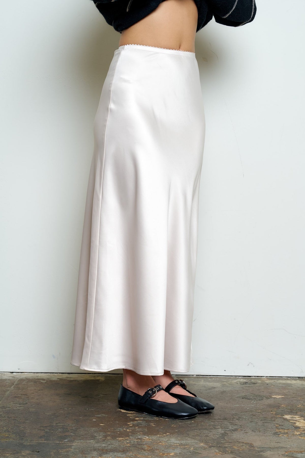 Women's Satin Slip Maxi Skirt in Off-White