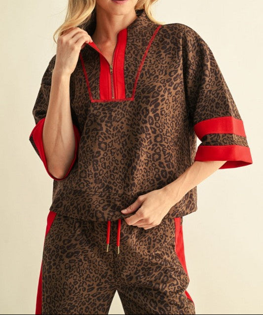 Women's Contrast Detail Faux Suede Leopard Top