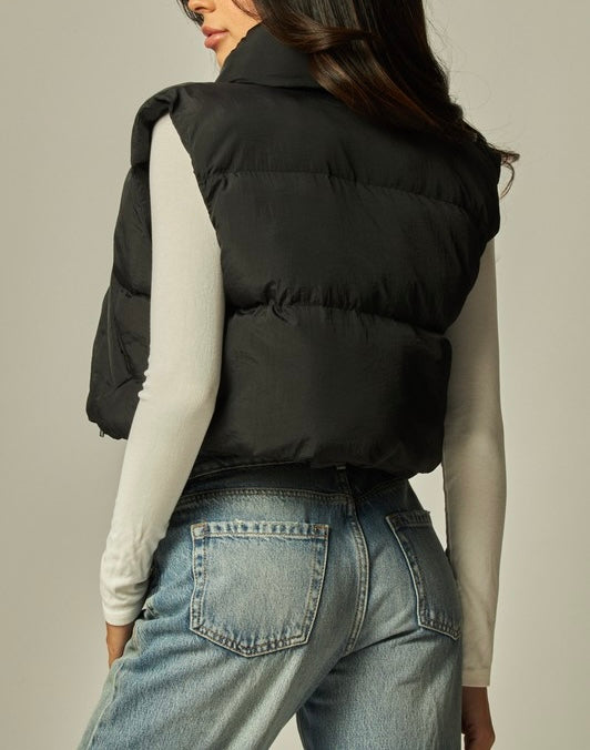 Cropped Mini Puffer Vest (Black)