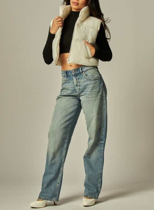 Cropped Mini Puffer Vest (Off White)