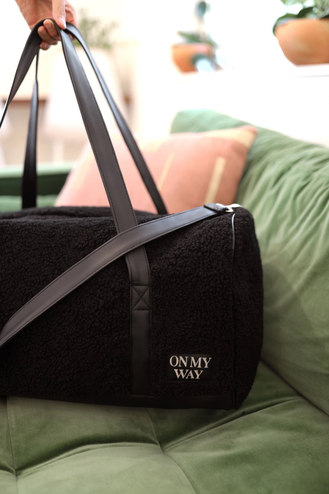 Purse Case Sherpa "On My Way" Duffle Big Bag