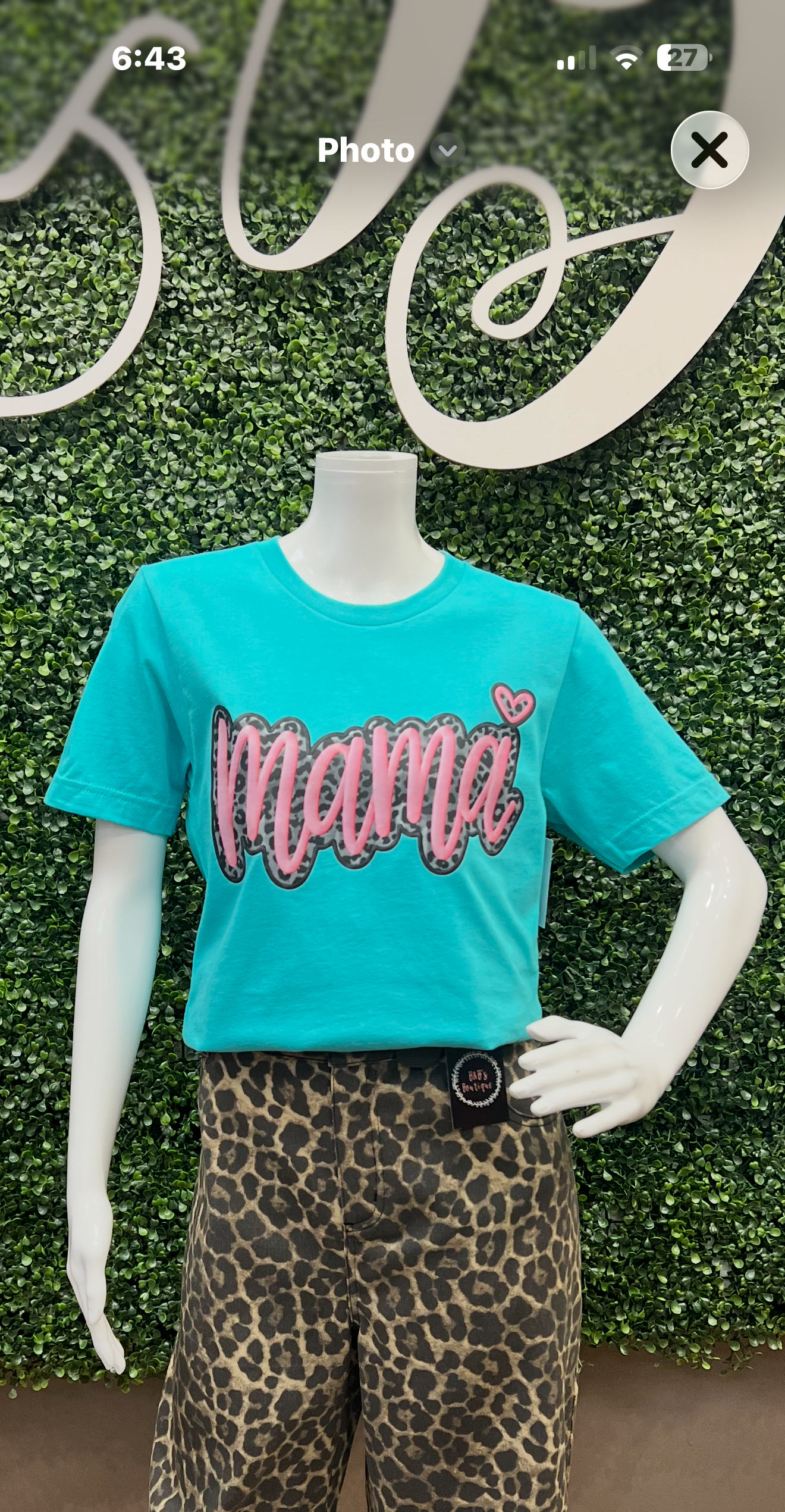"Mama" Graphic w/ Leopard Print Outline T-Shirt