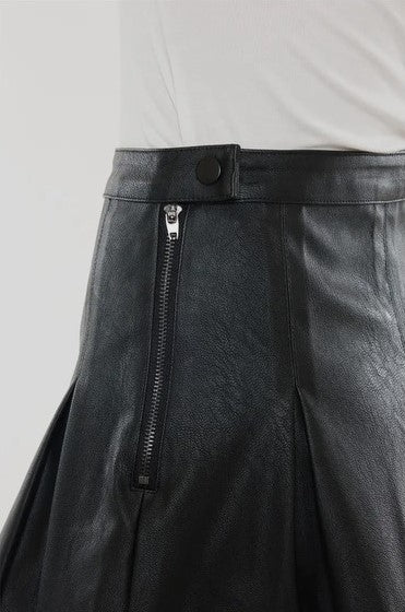 KanCan PU Skirt