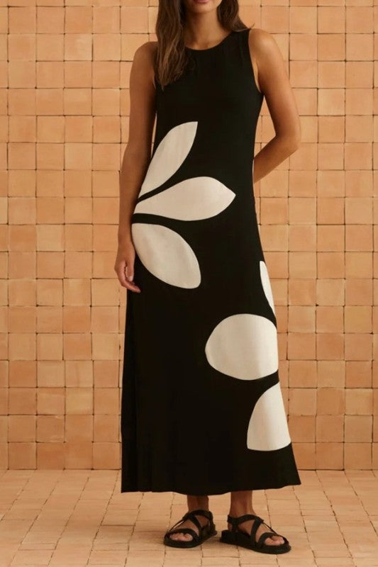 Black & White Floral Print Sleeveless Maxi Dress